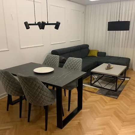 Geneva Apartment *